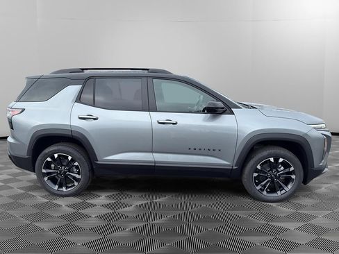 New 2026 Chevrolet Equinox RS image 8