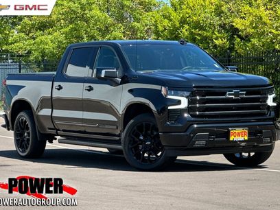 New 2025 Chevrolet Silverado 1500 High Country w/ Midnight Edition