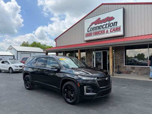 Used 2023 Chevrolet Traverse LT w/ Midnight/Sport Edition AWD/4WD image 1