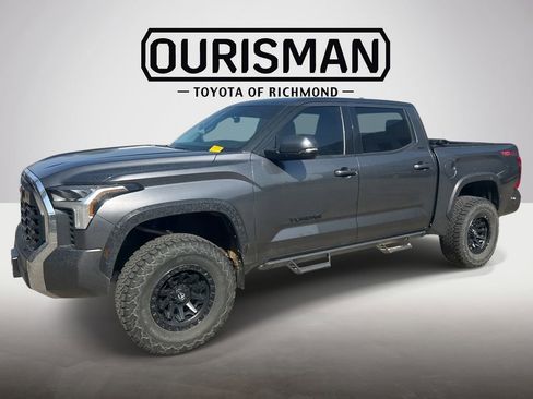 Used 2022 Toyota Tundra SR5 w/ TRD Off-Road Premium Package image 10