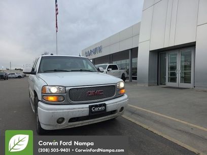 Used 2005 GMC Yukon XL Denali