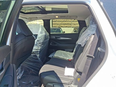 New 2026 INFINITI QX60 Luxe w/ Cargo Package AWD/4WD image 5
