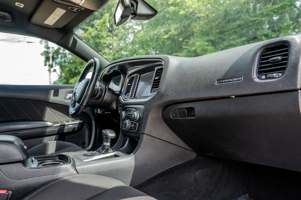 Used 2021 Dodge Charger GT w/ Blacktop Package RWD image 33