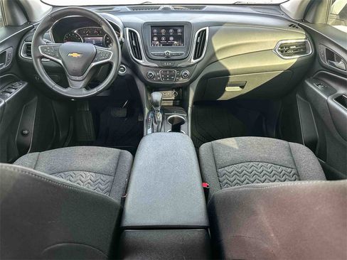 Used 2022 Chevrolet Equinox LT image 11