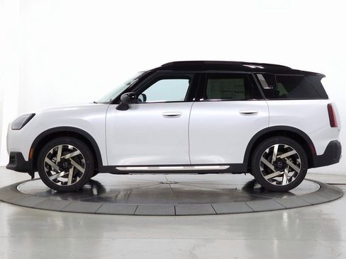 New 2025 MINI Cooper Countryman SE w/ Comfort Package Max image 4