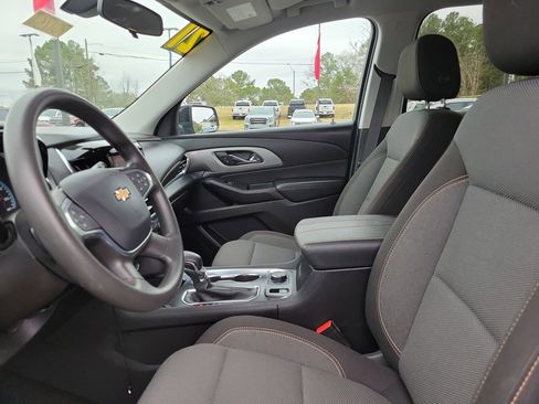 Used 2021 Chevrolet Traverse LS w/ LPO, Blackout Package image 11