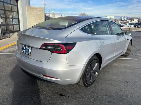 Used 2018 Tesla Model 3 Long Range image 7