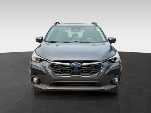 Used 2024 Subaru Crosstrek 2.0i Premium AWD/4WD image 2