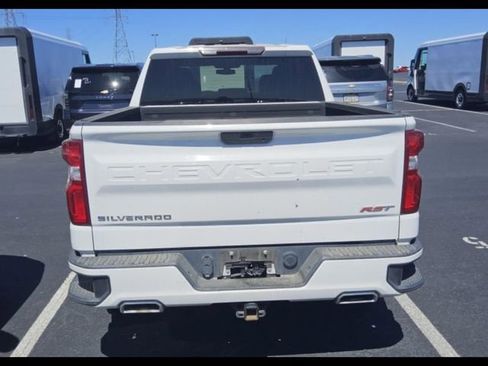 Used 2021 Chevrolet Silverado 1500 RST AWD/4WD image 3