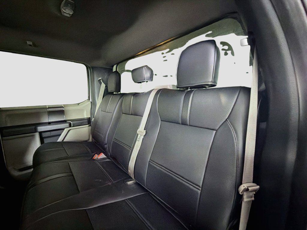 Used 2020 Ford F150 XLT w/ Equipment Group 302A Luxury AWD/4WD image 18