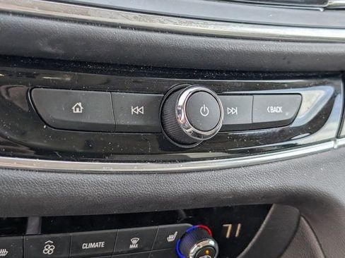 Used 2023 Buick Enclave Essence w/ Experience Buick Package image 17