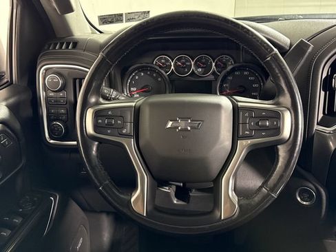 Used 2020 Chevrolet Silverado 1500 LT Trail Boss AWD/4WD image 24