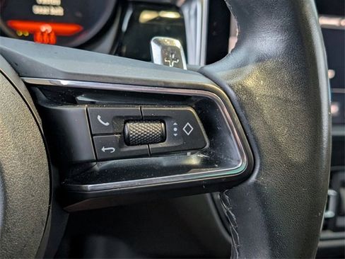 Used 2022 Porsche Macan image 20