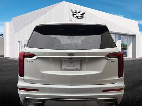 Certified 2024 Cadillac XT6 Premium Luxury AWD/4WD image 3