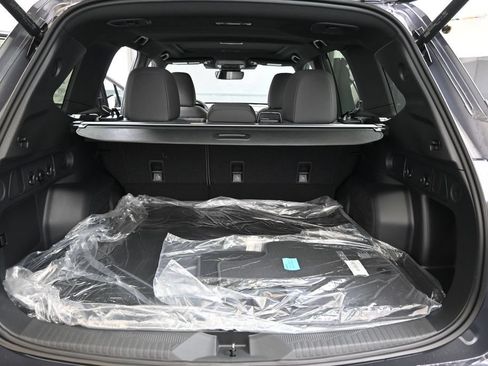 New 2026 Subaru Forester Premium AWD/4WD image 17