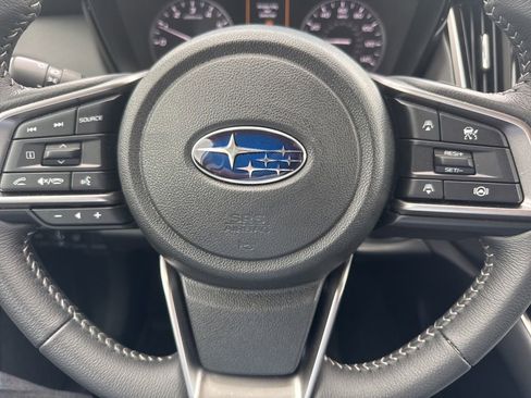 Used 2025 Subaru Outback Premium image 19