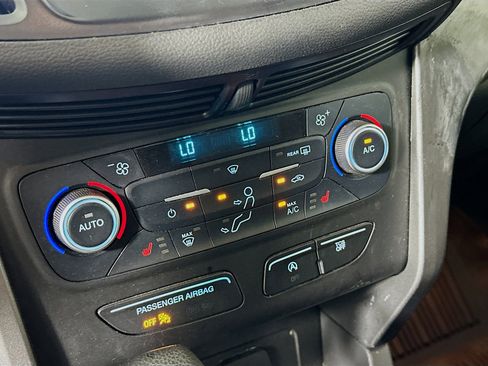 Used 2018 Ford Escape SE w/ SE Sync 3 Package image 22