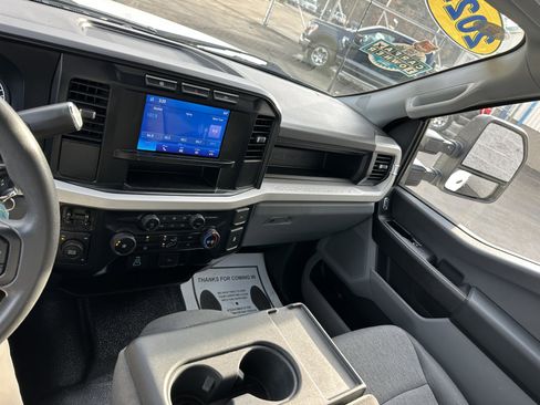Used 2024 Ford F350 XL image 11