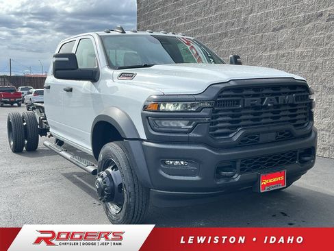 New 2026 RAM 5500 Tradesman AWD/4WD image 1