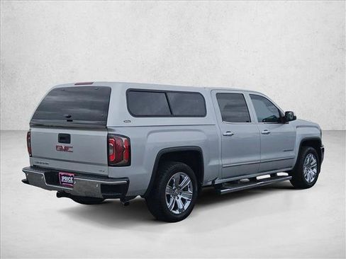 Used 2017 GMC Sierra 1500 SLT image 5