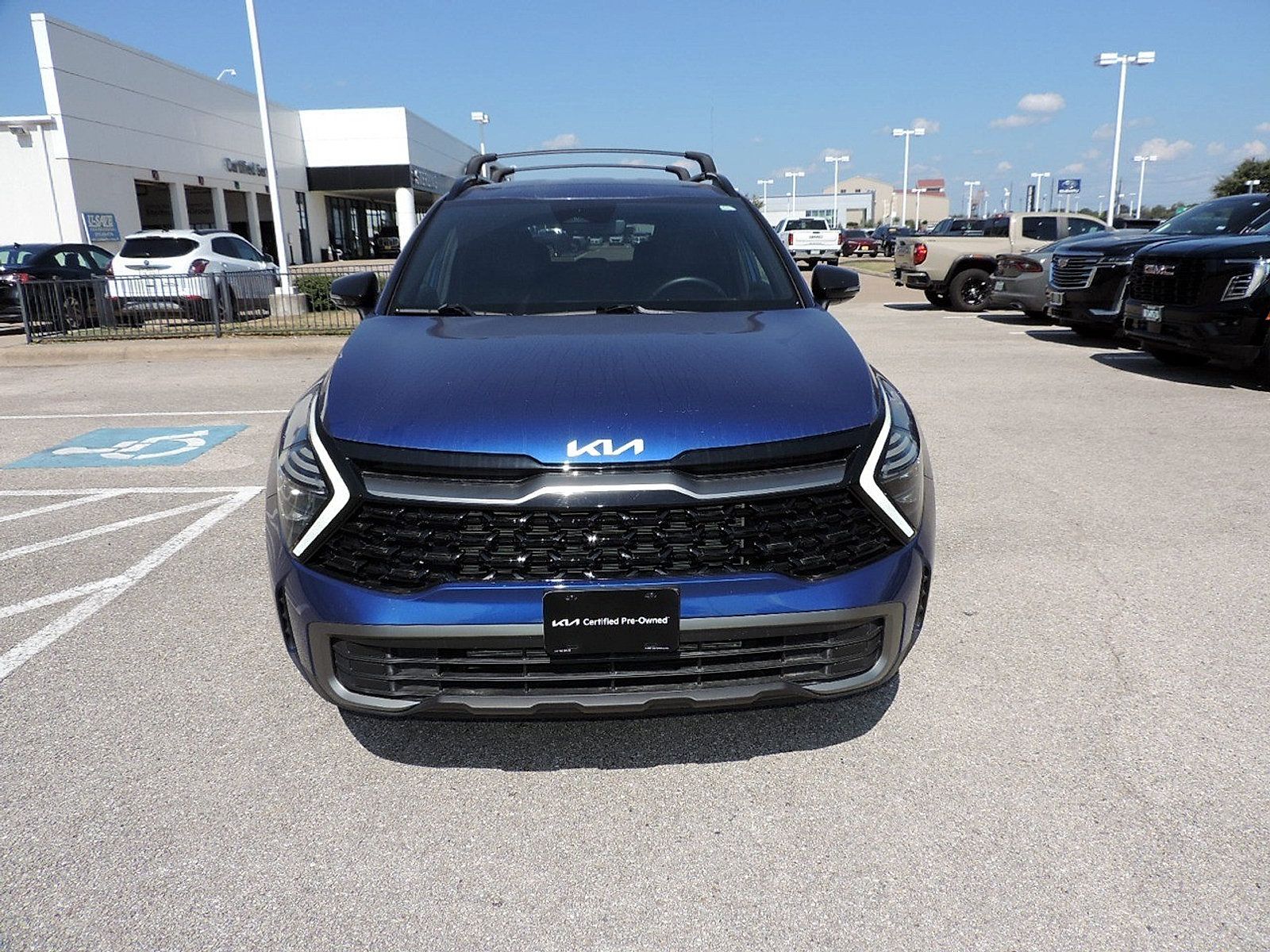 Used 2024 Kia Sportage X-Line AWD/4WD image 2