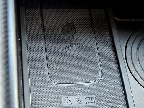 Used 2024 Hyundai Palisade Limited image 23