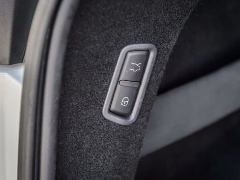 Used 2019 Maserati Levante GranSport AWD/4WD image 12
