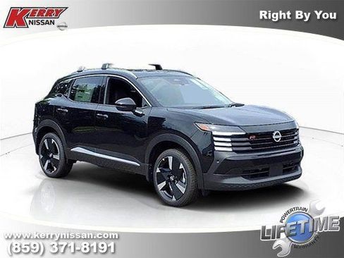 New 2025 Nissan Kicks SR image 1