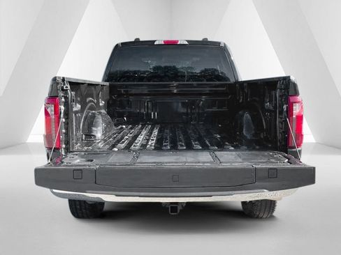 Used 2024 Ford F150 XLT w/ Tow/Haul Package AWD/4WD image 7