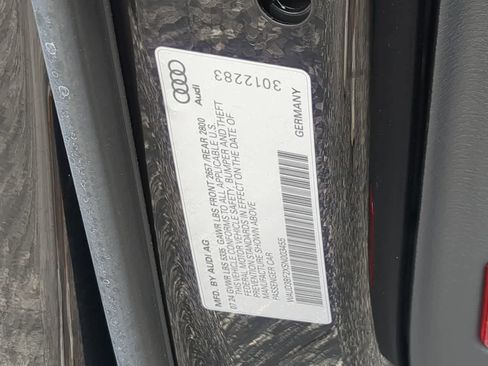 Used 2025 Audi A6 2.0T Premium image 38