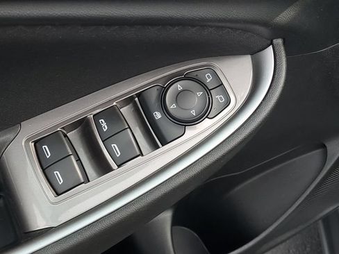 Used 2023 Chevrolet Malibu LT FWD image 15