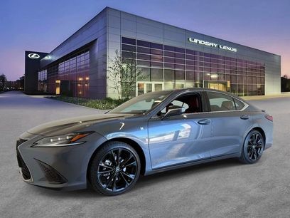 Certified 2022 Lexus ES 350 F Sport w/ Accessory Package 2