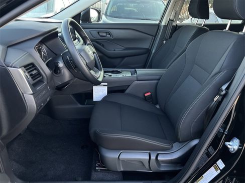 New 2026 Nissan Rogue S image 14