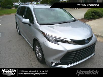 Used 2024 Toyota Sienna XLE