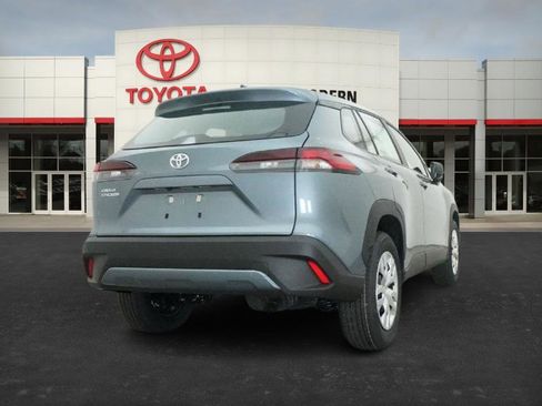 New 2026 Toyota Corolla Cross L image 20