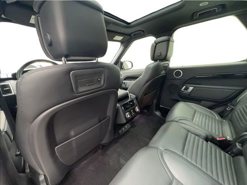 Used 2023 Land Rover Discovery HSE R-Dynamic image 24