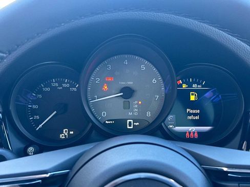 New 2026 Porsche Macan S image 26