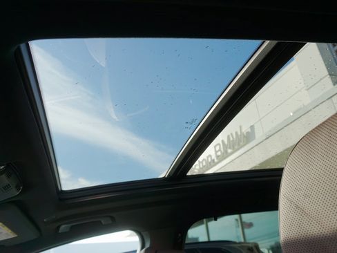 New 2026 BMW X5 xDrive40i w/ Climate Comfort Package image 17