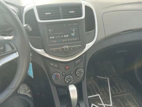 Used 2017 Chevrolet Sonic LS image 11