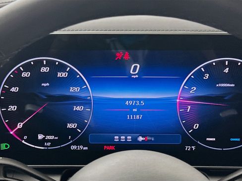 Certified 2025 Mercedes-Benz GLC 300 4MATIC image 13