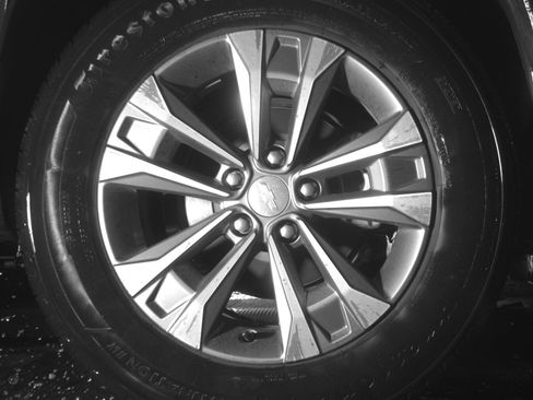 Used 2025 Chevrolet Equinox LT FWD image 15