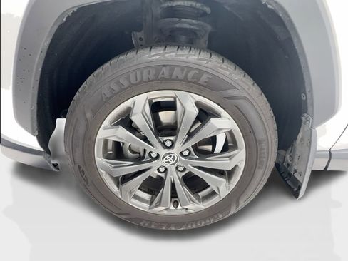 Used 2023 Toyota RAV4 Limited AWD/4WD image 12