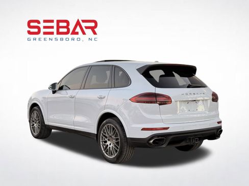 Used 2018 Porsche Cayenne image 8