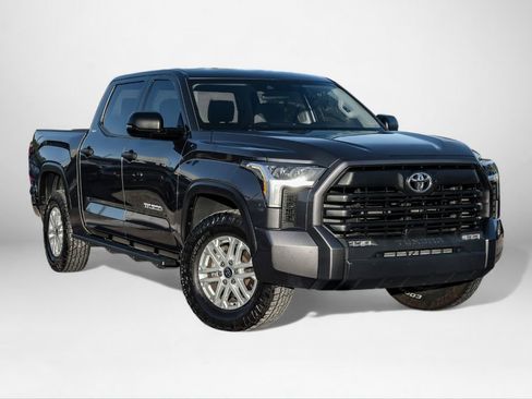 Used 2022 Toyota Tundra SR5 image 4