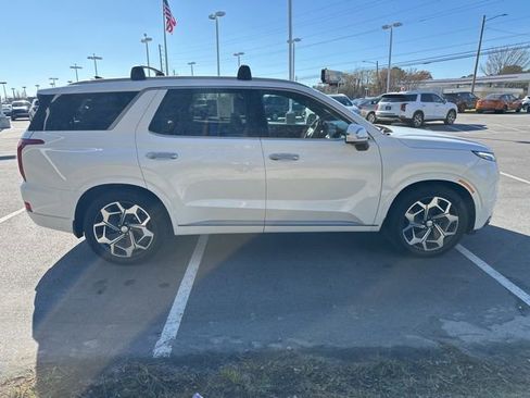 Used 2022 Hyundai Palisade Calligraphy w/ Cargo Package image 8
