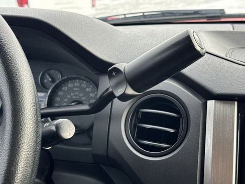 Used 2016 Toyota Tundra SR image 15