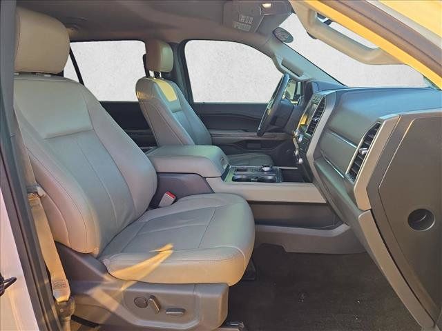 Used 2020 Ford Expedition XLT w/ Equipment Group 202A RWD image 20