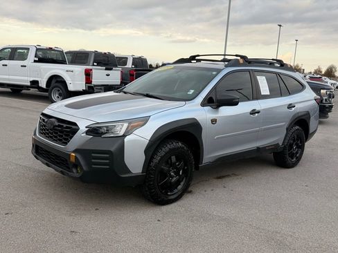 Used 2022 Subaru Outback Wilderness image 39