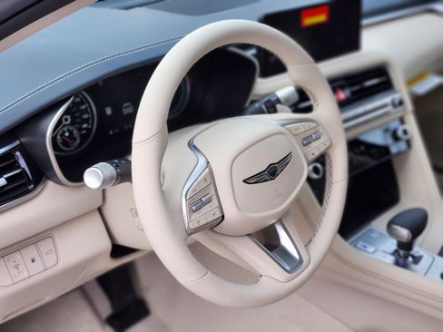 New 2026 Genesis G70 2.5T Prestige image 21