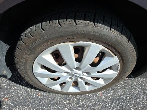 Used 2015 Nissan Sentra SV image 8